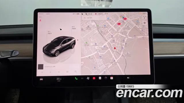 Tesla Model Y — Фото автомобиля 12