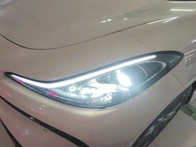 IM Motors LS6 — Фото автомобиля 23