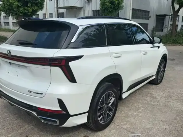 Changan CS75 Plus — Фото автомобиля 8