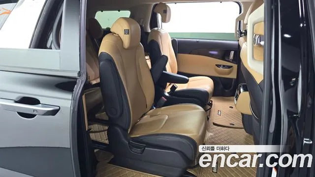 Kia Canival Carnival 4 поколение Бензин 9 мест Signature — Фото автомобиля 13