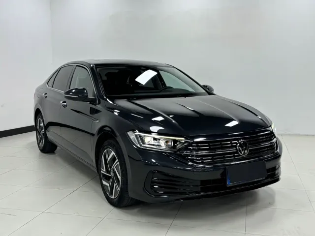 Volkswagen Sagitar — Фото автомобиля 3