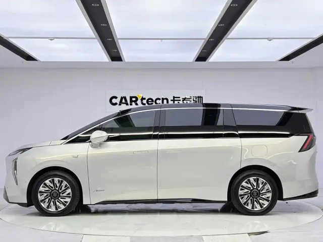 Buick Zhijing Shijia — Фото автомобиля 2