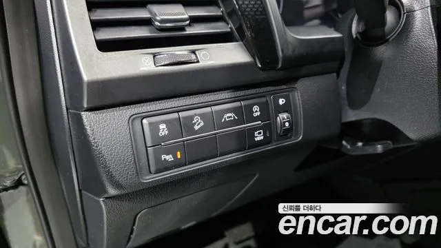 KG_Mobility_Ssangyong Rexton Новый Rexton Sport Khan Дизель 2.2 4WD — Фото автомобиля 12
