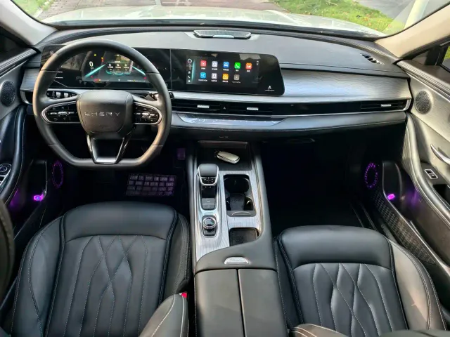 Chery Arrizo 8 — Фото автомобиля 5