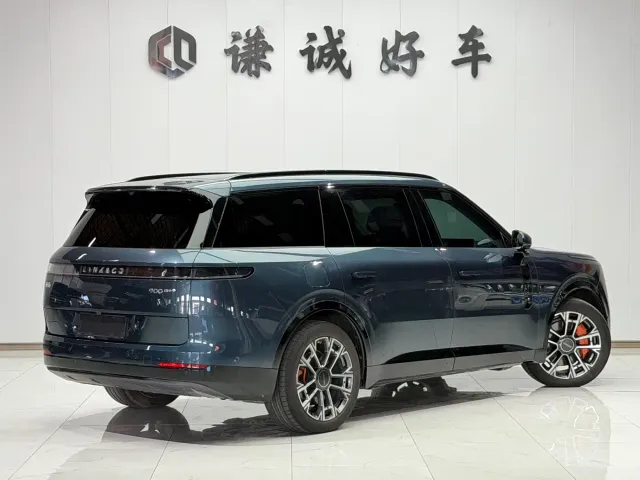 Lynk & Co 900 — Фото автомобиля 5