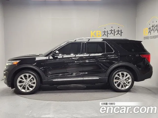 Ford Explorer Explorer 6 поколение 3.0 Platinum 4WD — Фото автомобиля 8