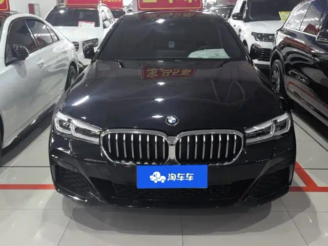 BMW 5 Series — Фото автомобиля 2