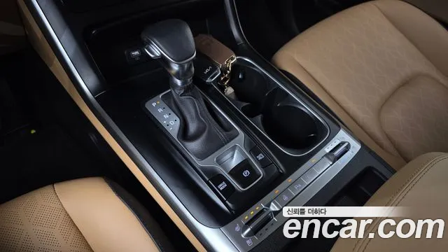 Kia Canival Carnival 4 поколение Дизель 9 мест Prestige — Фото автомобиля 9