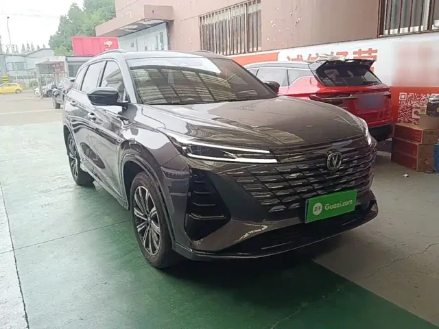 Changan CS75 Plus — Фото автомобиля 3