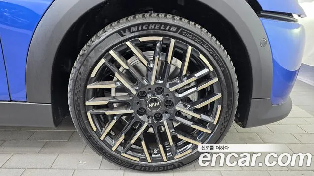 MINI Cooper 4th Gen — Фото автомобиля 6