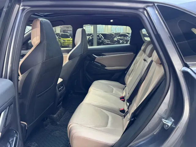 JAC Motors JAC QX PHEV — Фото автомобиля 7