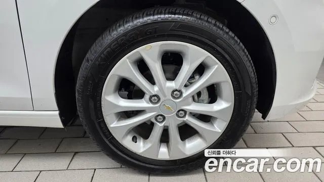 Chevrolet Spark — Фото автомобиля 21