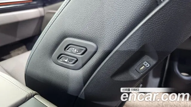 Kia Canival Новый Carnival 4 поколение 9 мест Signature — Фото автомобиля 23