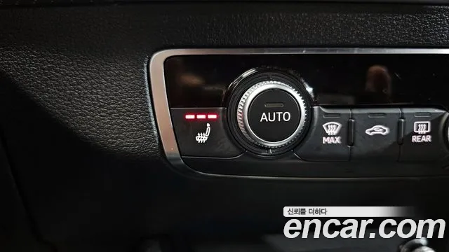 Audi Q2 35 TDI Premium — Фото автомобиля 25
