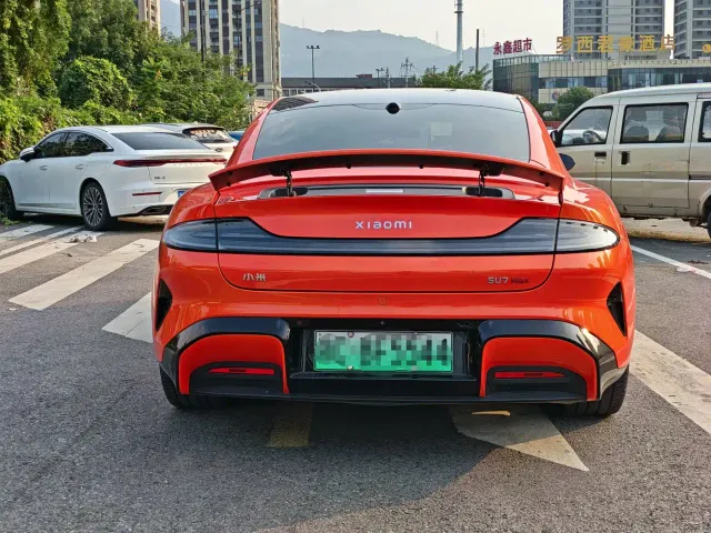 Xiaomi SU7 — Фото автомобиля 8