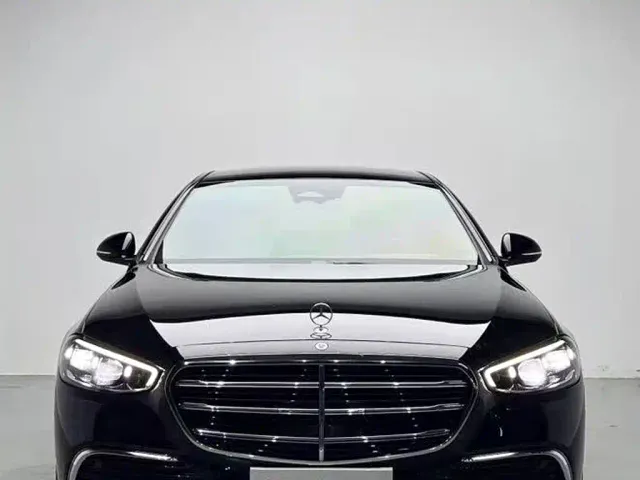 Mercedes-Benz S-Class — Фото автомобиля 2