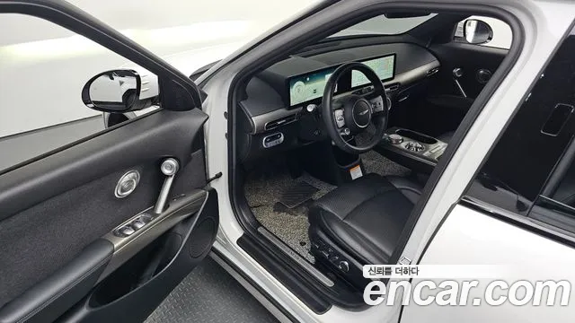 Genesis GV60 — Фото автомобиля 10