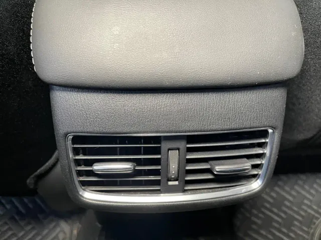Mazda Atenza — Фото автомобиля 10