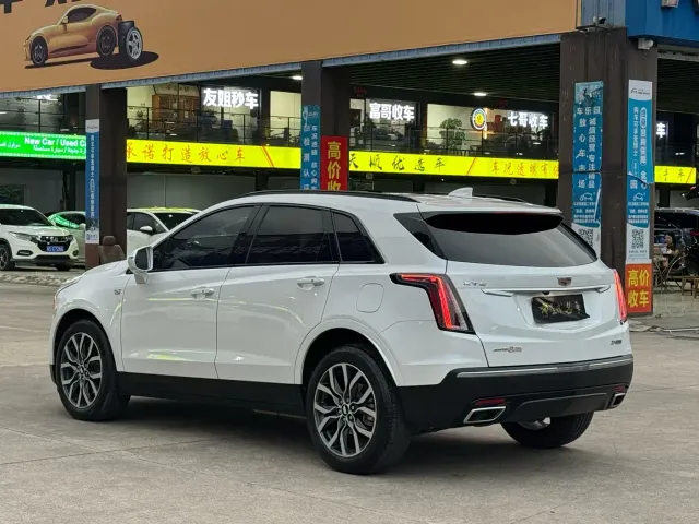 Cadillac XT5 — Фото автомобиля 19