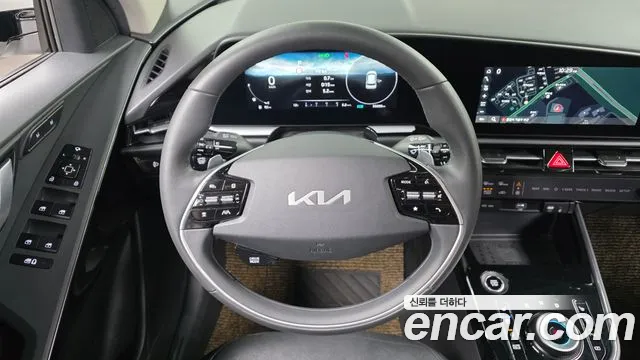 Kia Niro The All New Niro Signature — Фото автомобиля 13