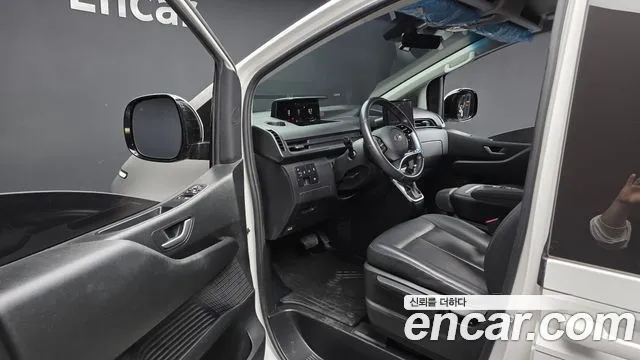 Hyundai Staria — Фото автомобиля 15