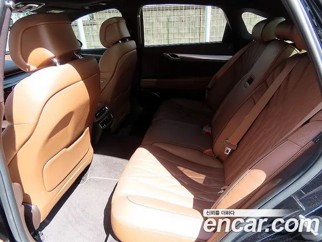 Genesis G80 RG3 — Фото автомобиля 6