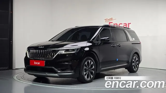 Фотография автомобиля — Kia Carnival Generation 4