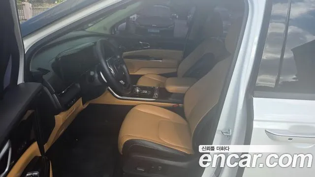 Kia Carnival Generation 4 — Фото автомобиля 7