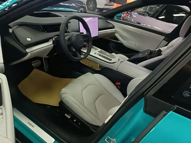 Xiaomi SU7 — Фото автомобиля 14