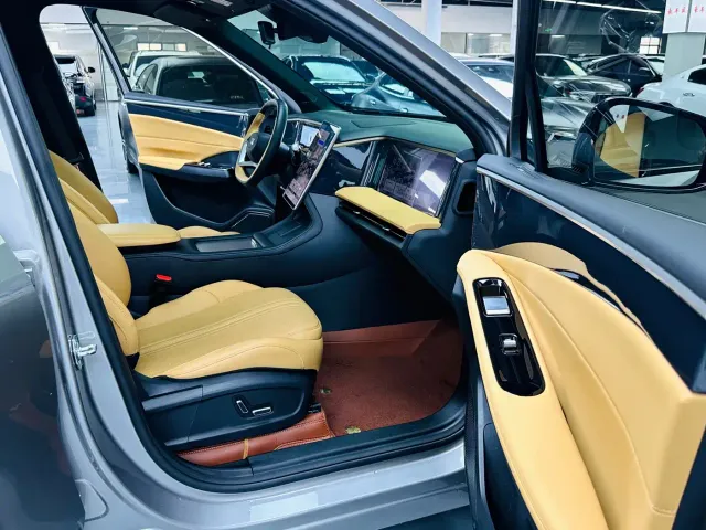 Geely Galaxy L7 — Фото автомобиля 8