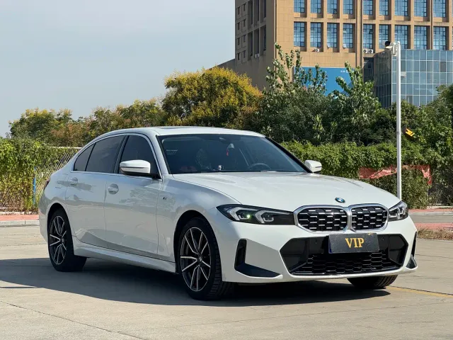 BMW 3 Series — Фото автомобиля 2