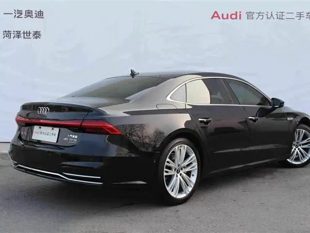 Audi A7L — Фото автомобиля 3
