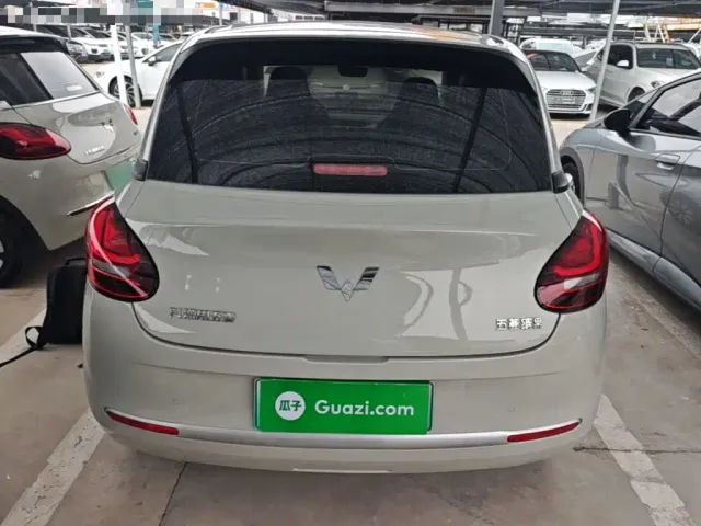 Wuling Bingo — Фото автомобиля 5