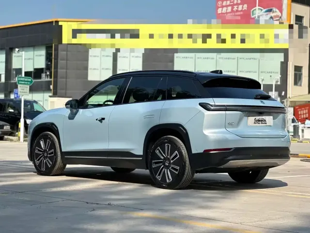 Nio ES7 — Фото автомобиля 6