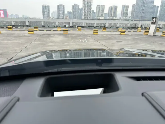 Toyota Highlander — Фото автомобиля 8