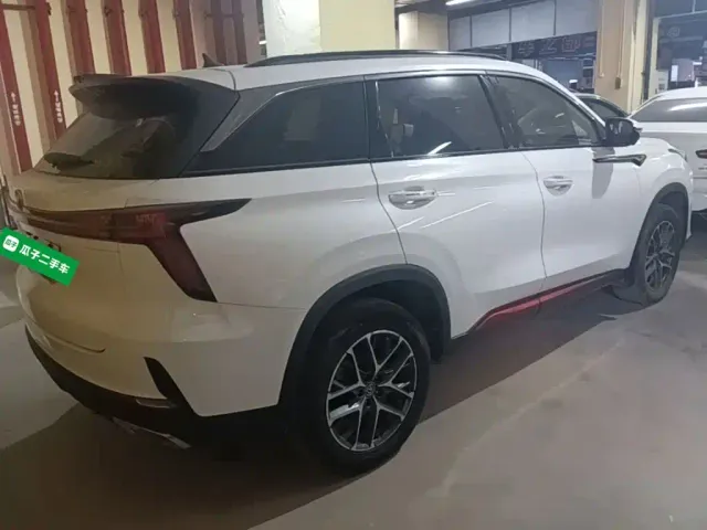 Changan CS75 Plus — Фото автомобиля 6
