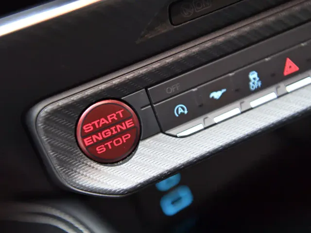 Ford Mustang — Фото автомобиля 21