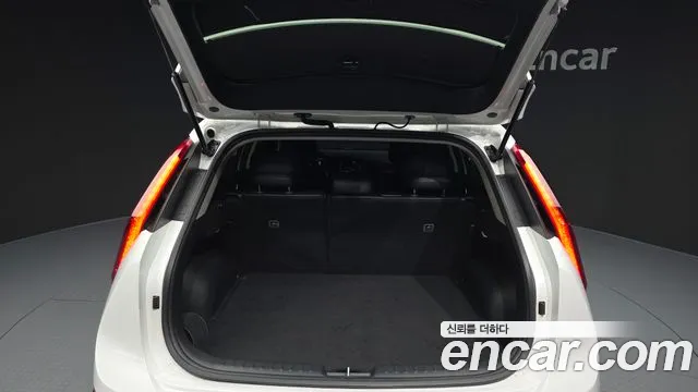 Kia Niro All Niro EV Air — Фото автомобиля 20