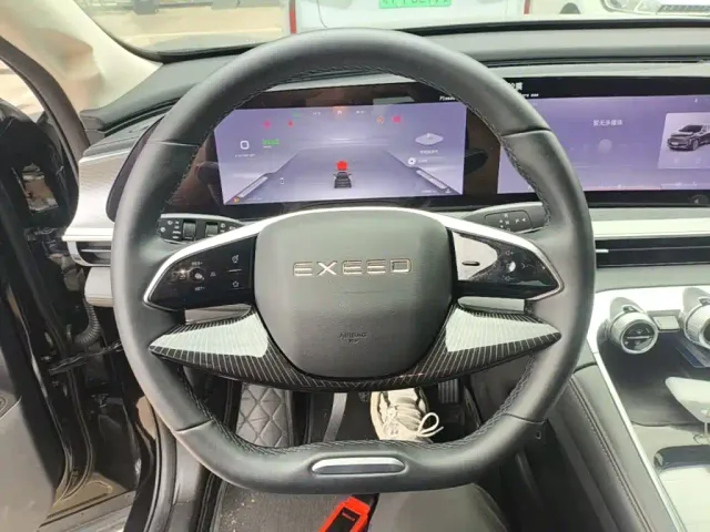 Exeed TXL — Фото автомобиля 10