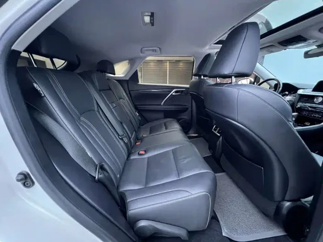 Lexus RX — Фото автомобиля 24