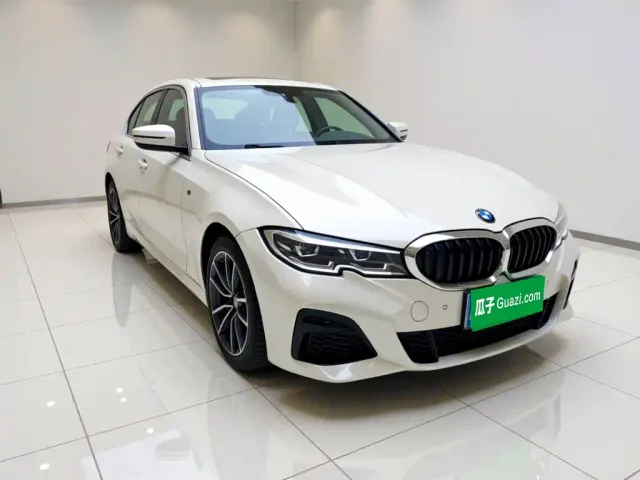 BMW 3 Series — Фото автомобиля 3