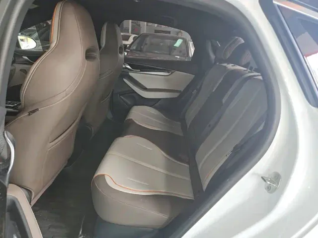 BYD Qin PLUS — Фото автомобиля 16
