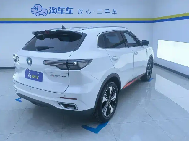 Changan CS55 Plus — Фото автомобиля 3