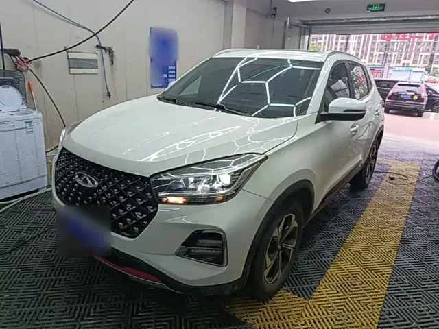 Фотография автомобиля — Chery Tiggo 5x