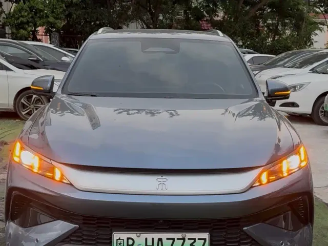 BYD Song Pro — Фото автомобиля 2