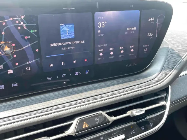 Buick LaCrosse — Фото автомобиля 16
