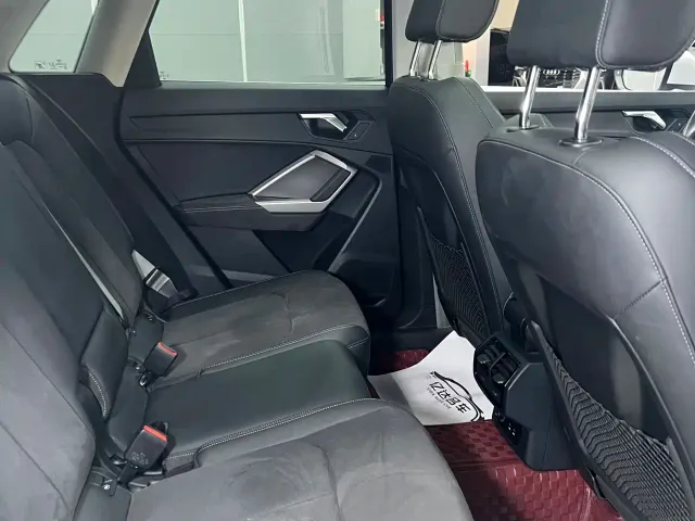 Audi Q3 — Фото автомобиля 21