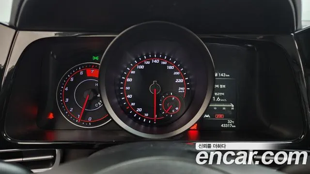 Hyundai AVANTE Avante (CN7) — Фото автомобиля 8