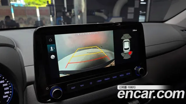 Hyundai Kona Новый Kona Бензин 2.0 2WD — Фото автомобиля 14