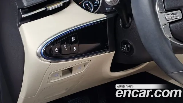 Genesis GV70 2.5T Бензин 2WD — Фото автомобиля 15